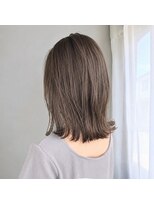 リミ(LIMI)&nbsp;レイヤー/ミディアム/ベージュ/顔周りカット/30代40代50代/広島