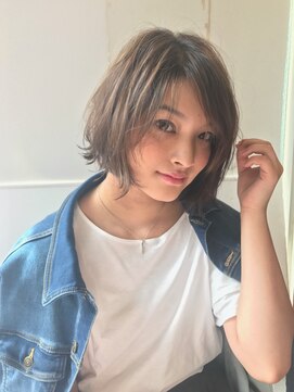 スーベニア(souvenir) 透明感　きりっぱなしボブ