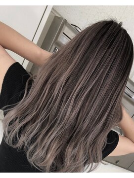 シュプール(SPUL) コントラストバレイヤージュ