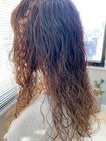 テトヘアー(teto hair) ロング、パーマ、スパイラルパーマ、くるくるパーマ