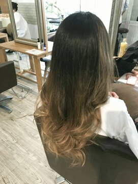 ウィービーパセリ atre川越店(WE BE PARSLEY) バレイヤージュ　【担当富樫直樹】