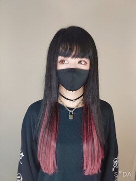 ウィット アンド ラファム Wit &La Famme 後ろ姿も可愛いインナーカラーの付け方