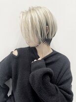 トルネード(TORNADO)&nbsp;海外ヘア クールショート ホワイトカラー  t1216