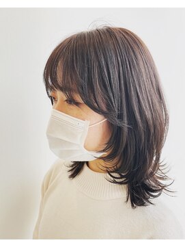 ジイジイ 宇多津店(GIGI) ミディアムウルフ