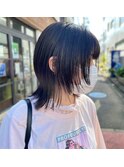ミディアムウルフ フロントレイヤー ウルフカット