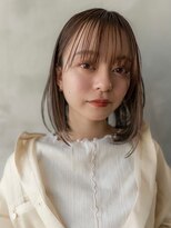 イオ 本厚木(io)&nbsp;ミディアムレイヤーボブシースルーバングベージュカラー小顔