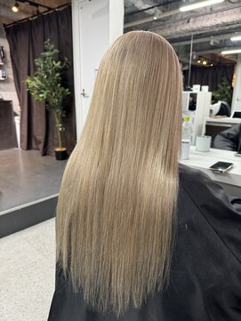 グロウ 渋谷西口(grow) blonde×pullexte