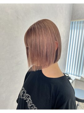 フィーネ 横浜(Fi -Ne) ピンクベージュ×切りっぱなしボブ