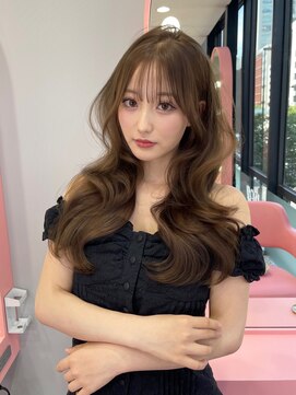 ボタン シブヤ(VOTAN SHIBUYA) レイヤーカット/内巻き/ロングヘア/垢抜け/小顔/20代