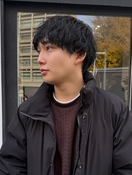 カリファ 田町(KHALIFA) 【 メンズマッシュ × 波パーマ 】