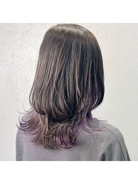 ミル(1001 mille) イルミナカラー/インナーカラー/インナーパープル/ウルフカット