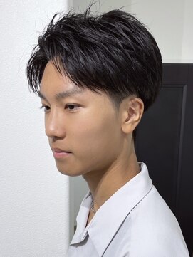 ビビバイベル(BiVi by BHEL) 桑名メンズパーマメンズカットセンターパートメンズマッシュ緩め