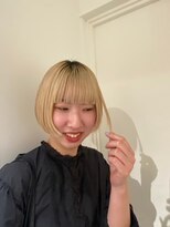 エンドリンク(endlink) ホワイトブロンド韓国マッシュに合わせカット