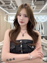 グロー オオミヤ アネックス 大宮(GLROW OMIYA ANNEX)&nbsp;レイヤーカット ブリーチなしダブルカラー 髪質改善