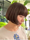 大人ボブ大人ショートボブ切りっぱなしボブ前髪あり前下がりボブ