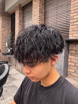 ブラック 横浜(BLUCK) 縦落ちツイストスパイラル