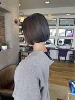ウニレ バイ センス(unire by sense)&nbsp;前下がりショートボブ×ハイライトグレージュカラー