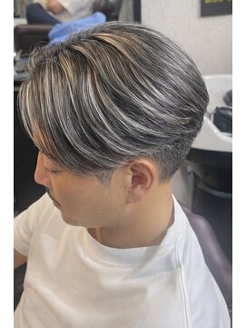 デルフィーノ ヘアーパフォーム(delfino hair perform) メンズハイライト髪質改善ストレート