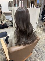 ユッカ 梅田(YUCCA)&nbsp;【YUCCA】大人可愛い/ロング/olive beige