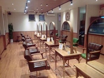 Agu hair lien 八戸店【アグ ヘアー リアン】