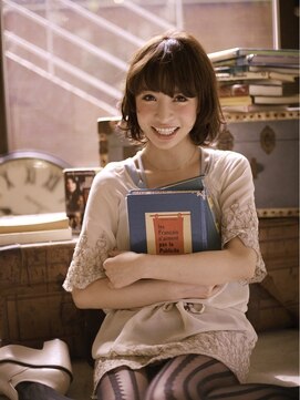 ラローレン(La LAUREN) LAUREN 外人風ミルキーアッシュブラックスタイルtel0112328045