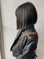 ディー エメ(D-aimer-)&nbsp;前下がりボブにブルーメッシュのエクステでアレンジ★