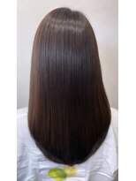 アッカ(ACCA by e.m.a)&nbsp;［ACCA］有働/髪質改善ストレート