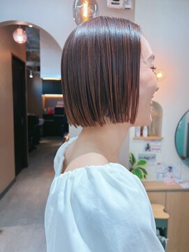 シビバイレボ(CIBI by revo) 地毛風カラー/ナチュラルレイヤーカット/ショートボブ[船橋]