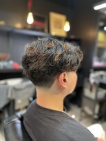 フランクスバーバー アンド ビアークラブ(FRANK'S BARBER and BEER CLUB)&nbsp;テーパーフェードパーマスタイルF