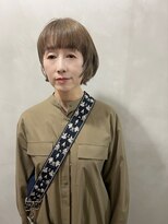 ラトリエコンタン(L´atelier Content)&nbsp;ハイライトで白髪染め　おしゃれボブ