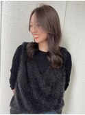 ミディアムレイヤー×グレージュ