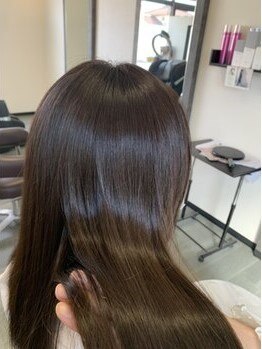 ヘアーギャラリーエスの写真/リピート率No1のTOKIOトリートメントでうるつや髪へ導きます♪髪の内側から補修し、指通りの良い美艶ヘアに