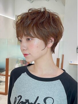 顔型別ヘアスタイル特集/チェリーブラウン/ショートカット