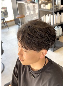 エッジ(EDGE) 大分メンズ毛流れニュアンスフェザーパーマ刈り上げショート