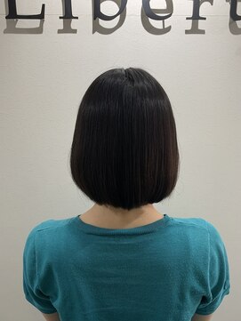 リバティ 吉祥寺(Liberty) 酸性ストレートボブ