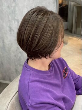 ティダスマイル(tida smile) 白髪ぼかしグレージュショート20代30代40代東久留米