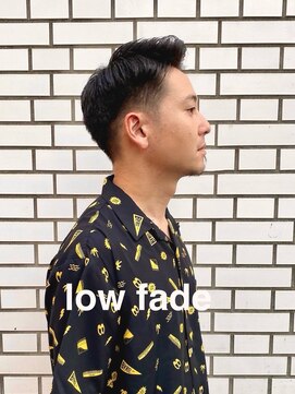 ドッグス 柏(Dawgs) メンズカットパーマ/バーバー/フェードカット<理容室>[柏]