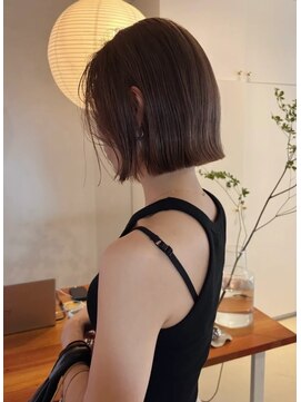 ライン(LINE) ボブ/ミニボブ/ベージュ/バイカルテ