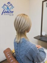 フェニーチェ(fenice international hair salon)&nbsp;ウルフレイヤースタイル/レディースウルフ/ミルクティーベージュ