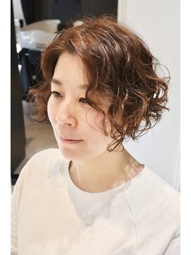 シザーズトリックス ノーブル(scissorstrix Noble) ショートボブ×パーマ