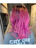 ジーナ 赤羽(XENA) 顔型別ヘアスタイル特集/ビビットピンクグラデーション/赤羽