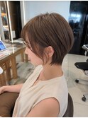 顔周りをカバーしたい方にオススメのくびれショート