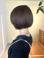 ロジェ(loje)&nbsp;20代30代40代　ミルクブラウン/切りっぱなしボブ