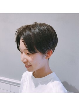 フェンヘアーアイス 中目黒(Fen.hair ici) ハンサムショート ダークアッシュ 刈り上げ
