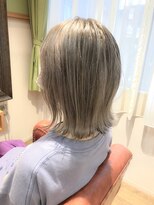 リタ(Lita)&nbsp;フォギーベージュ　くすみカラー　ニュアンスカラーケアブリーチ