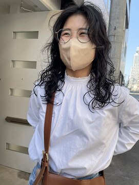 ポーズ(PAUSE) ロングパーマ