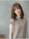 大人可愛い/艶髪スタイル/ふんわりミディアム/小顔ヘア