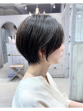 レイラバイアフロート 吉祥寺(Lila by afloat) 【畑中正敏】丸みショート/小顔ショート/ひし形ショート