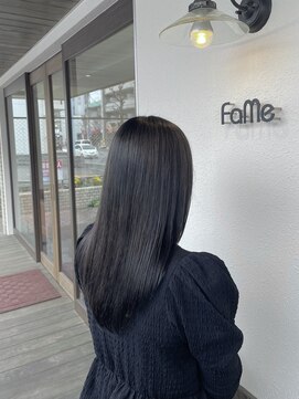 フェイム(FaMe) ロングヘア×オリーブグレージュ