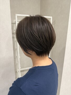 ルフトバイアンビエンテ(Luft by ambiente) ショートボブスタイル